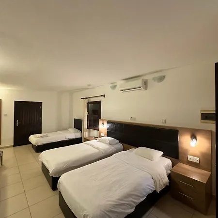 Betul Guest house *