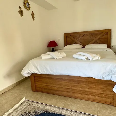 拜图旅馆 招待所 法马古斯塔